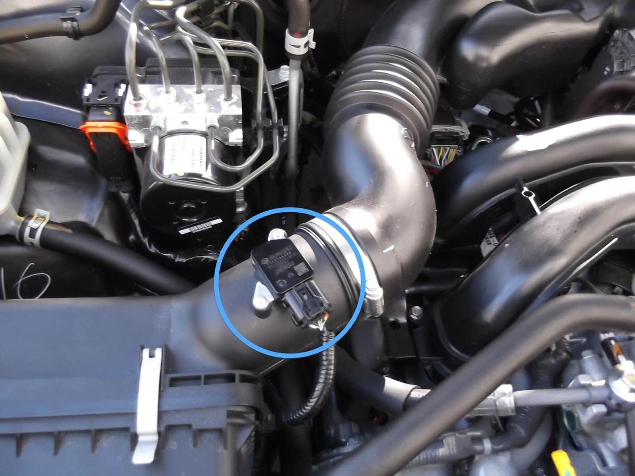 Mass air flow sensor location